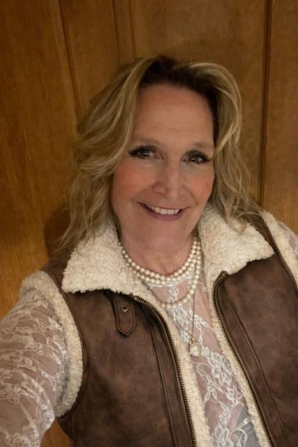 Kerry-Reiki Master in Bernardston MA
